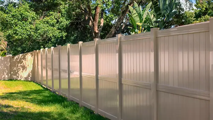 How Much Does It Cost to Install a Vinyl Fence?